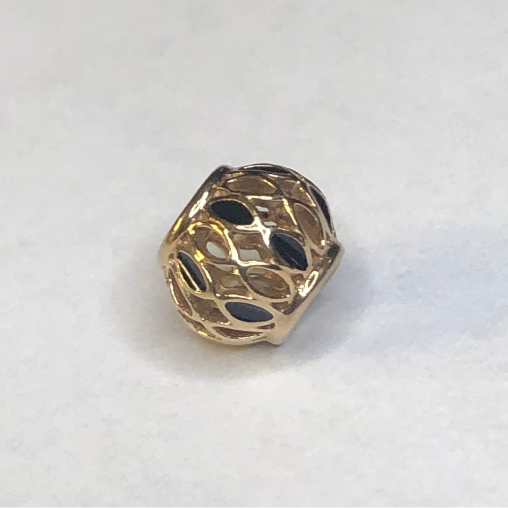Pandora Solid 14k Royal Victorian Gold Charm G585 Ale - Picture 10 of 13